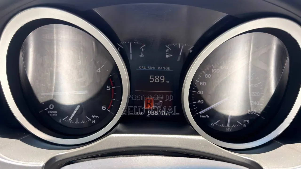 Toyota Land Cruiser 2014 White