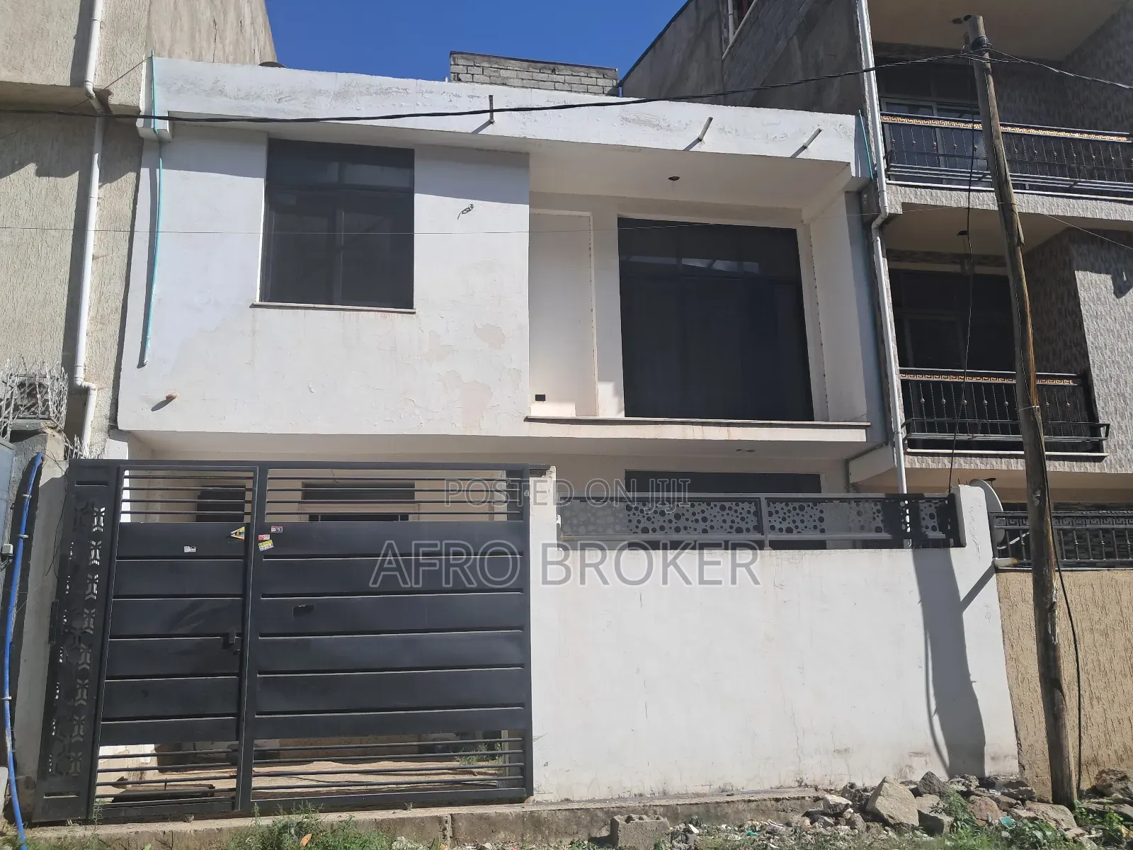 Furnished 3bdrm House in Akaky Kaliti for sale