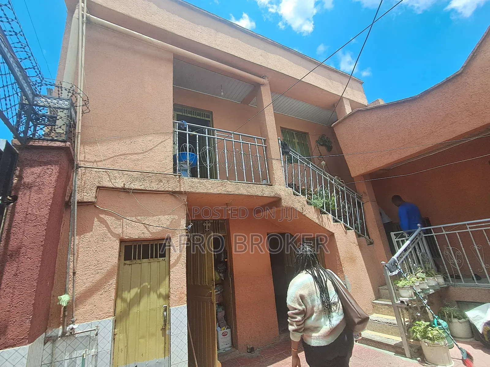 Furnished 5bdrm House in Kaliyy, Akaky Kaliti for sale