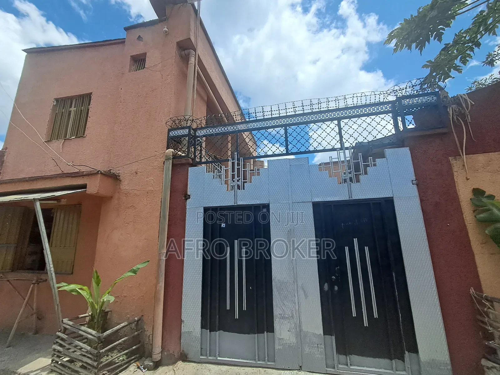 Furnished 5bdrm House in Kaliyy, Akaky Kaliti for sale