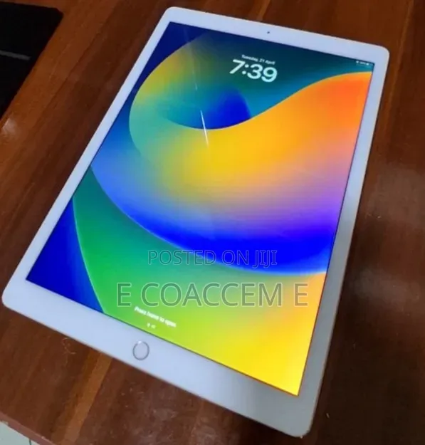 New Apple iPad Pro 12.9 (2017) 128 GB