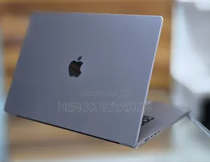 New Laptop Apple MacBook Pro M1 32GB Apple M1 SSD 512GB