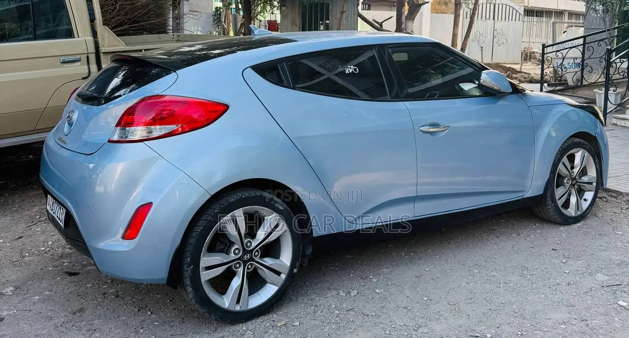 Hyundai Veloster 2013 Blue