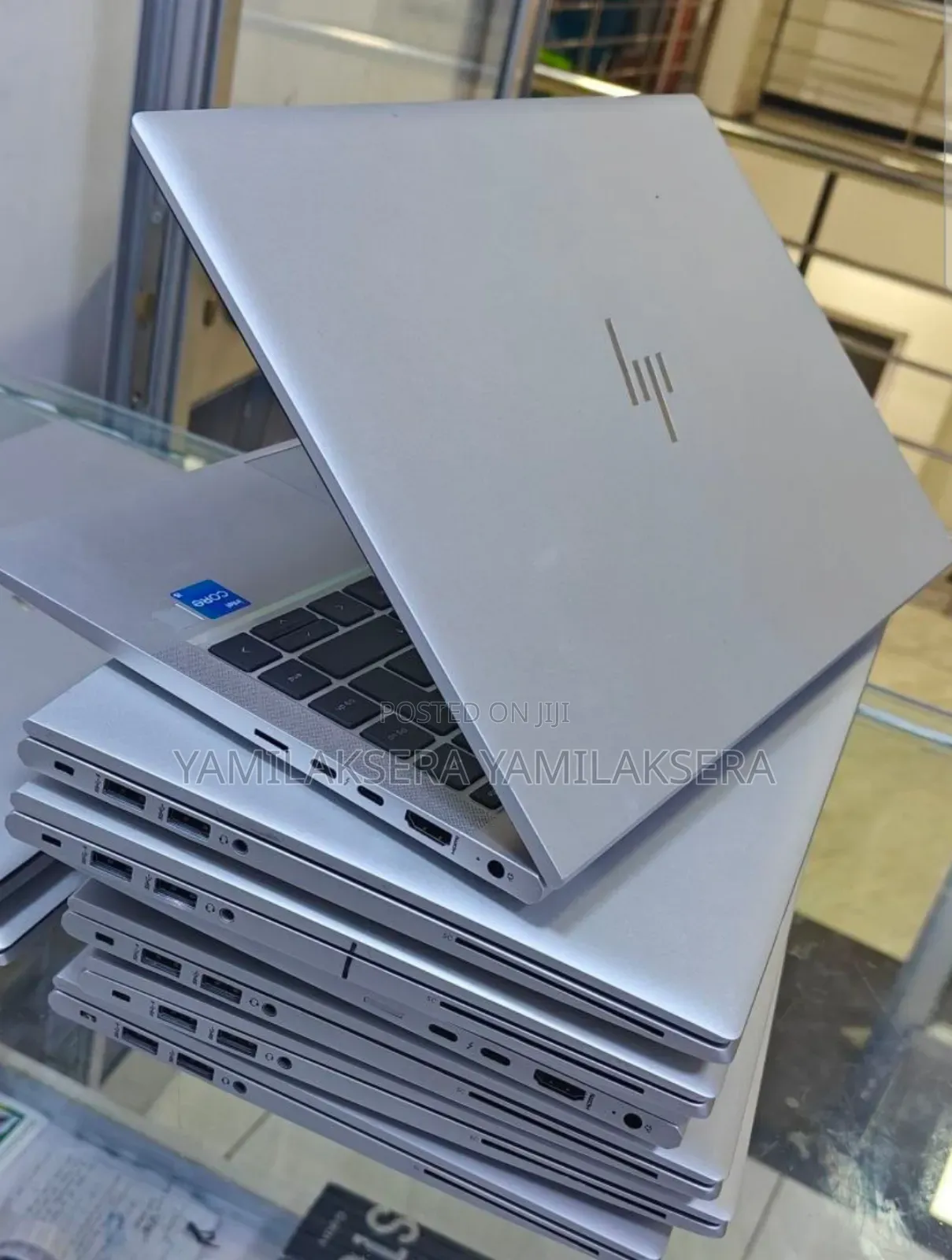 New Laptop HP EliteBook 830 G8 16GB Intel Core i5 SSD 512GB