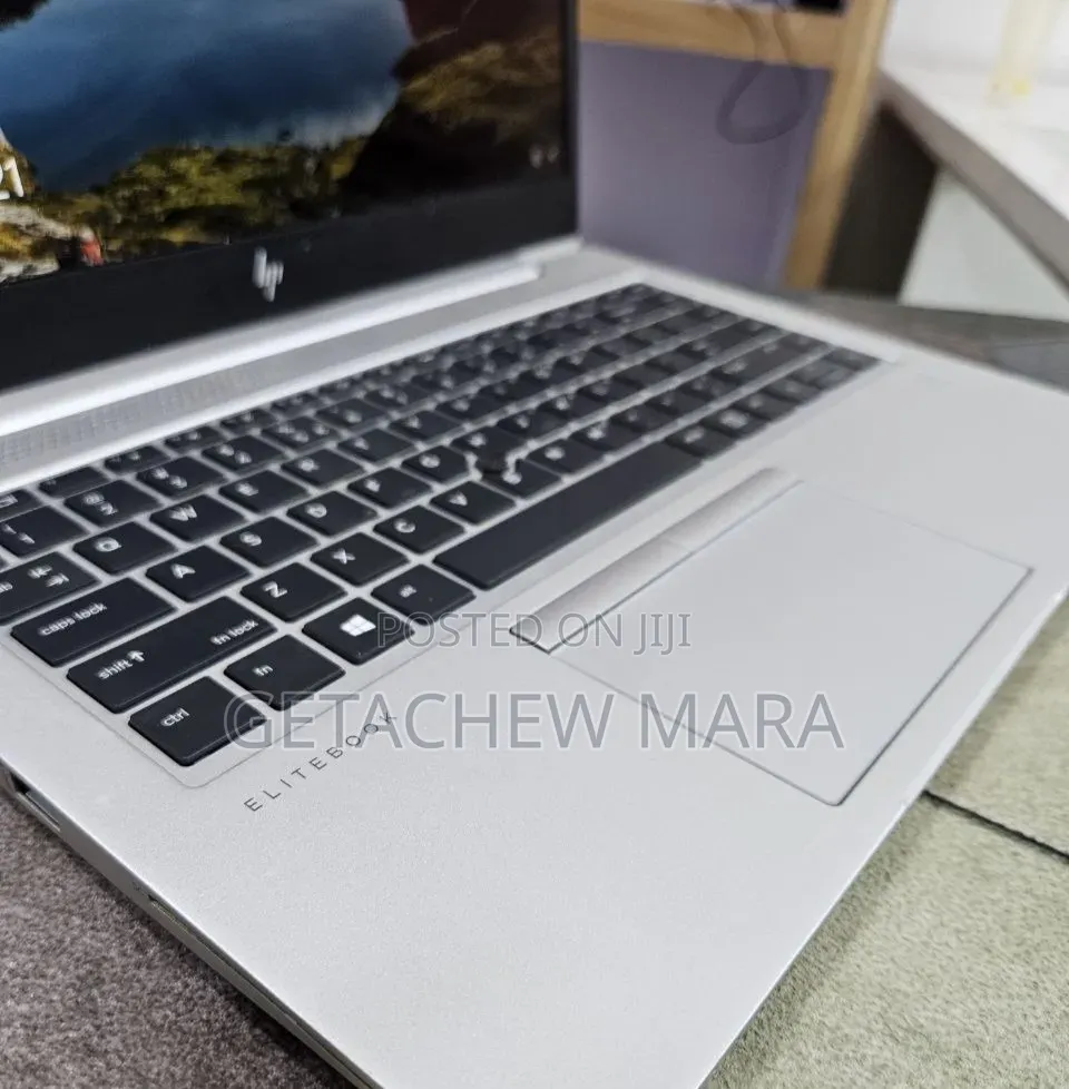 New Laptop HP EliteBook 840 16GB AMD Ryzen 5 SSD 512GB