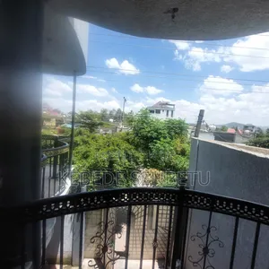 3bdrm House in Oromia, East Shewa for rent