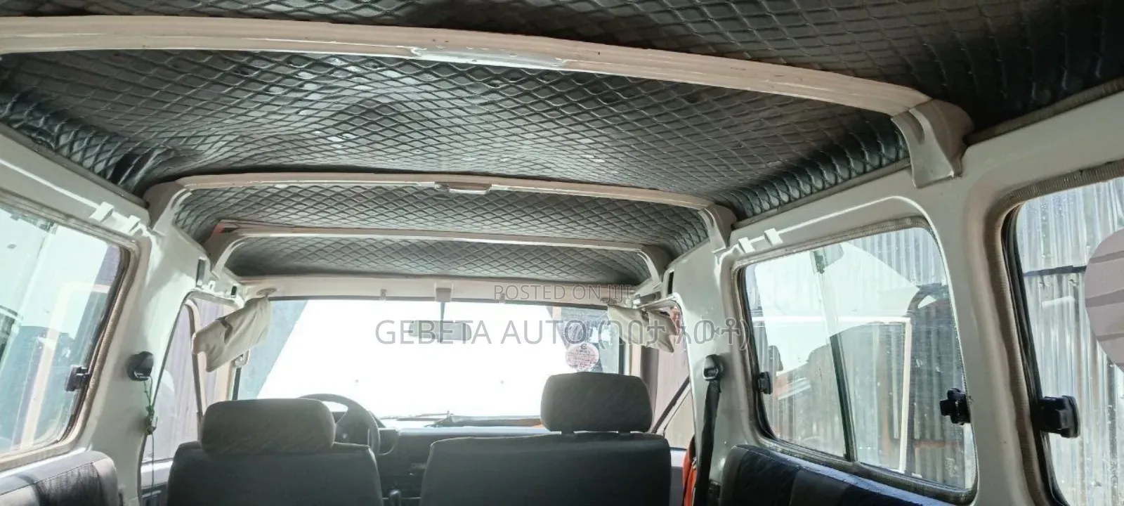 Toyota Land Cruiser 2003 White