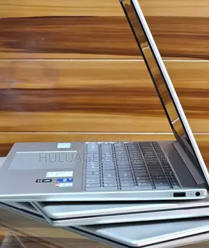 New Laptop HP Stream Notebook 16GB Intel Core i5 SSD 1T