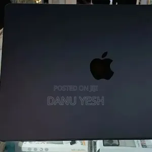 New Laptop Apple MacBook Air 2025 M4 13-inch 16GB Apple M4 SSD 256GB