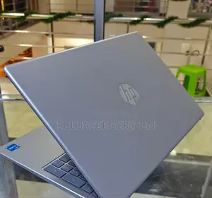 New Laptop HP Stream Notebook 16GB Intel Core i5 SSD 512GB