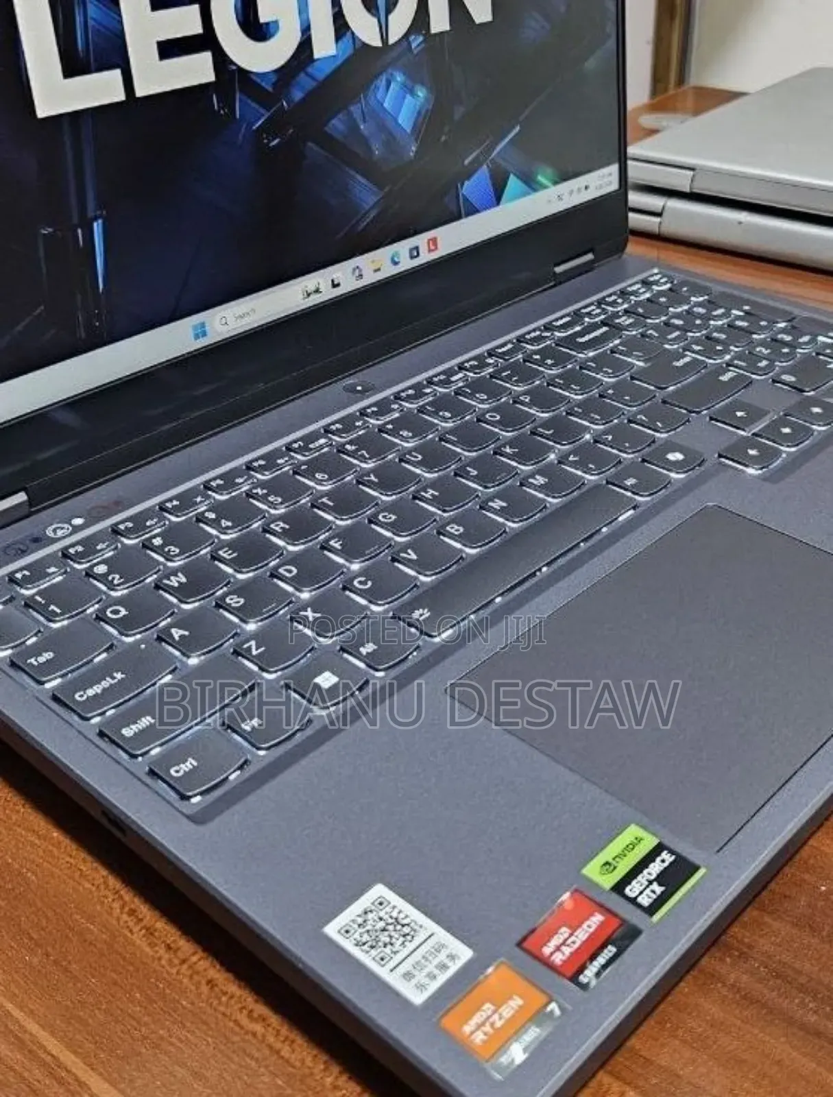 New Laptop Lenovo 16GB AMD Ryzen 7 SSD 512GB
