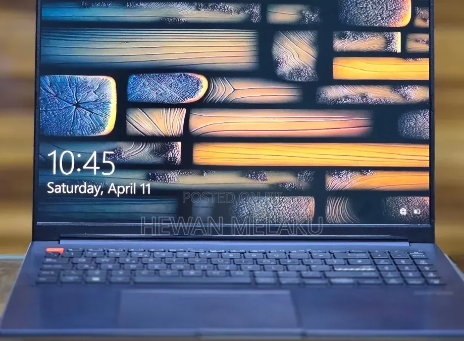 New Laptop Asus Vivobook 16 16GB Intel Core i7 SSD 512GB