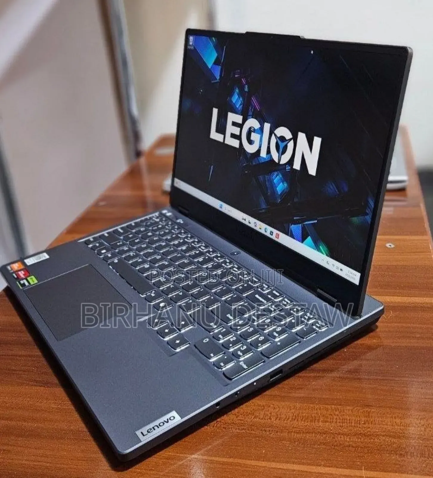 New Laptop Lenovo 16GB AMD Ryzen 7 SSD 512GB