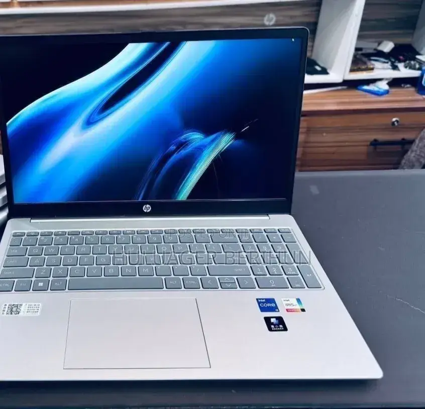 New Laptop HP Stream Notebook 16GB Intel Core i7 SSD 1T