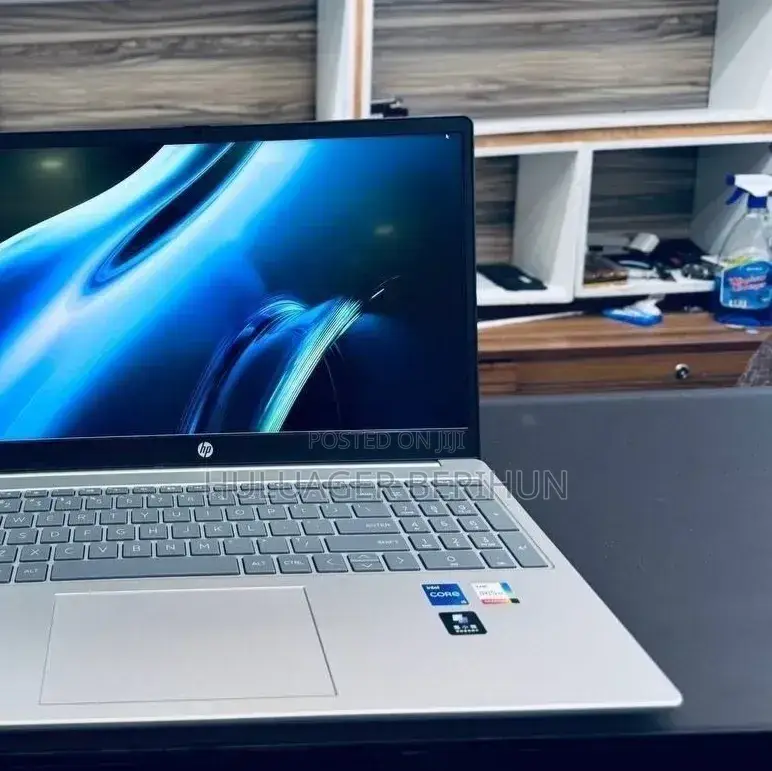 New Laptop HP Stream Notebook 16GB Intel Core i7 SSD 1T