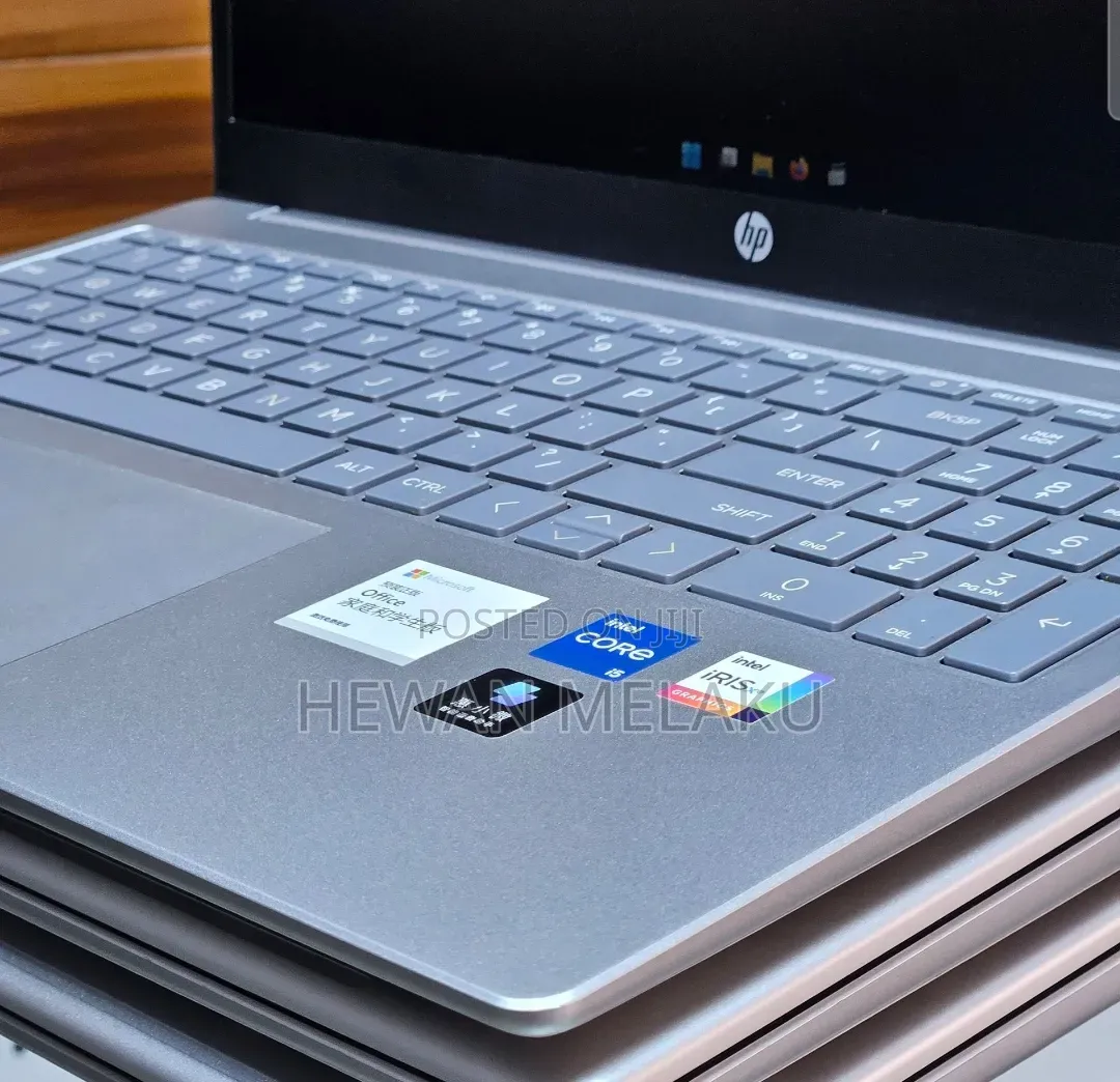 New Laptop HP Stream Notebook 16GB Intel Core i5 SSD 1T