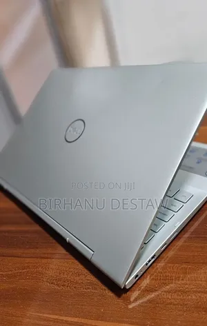 New Laptop Dell Inspiron 15 8GB Intel Core i5 SSD 256GB