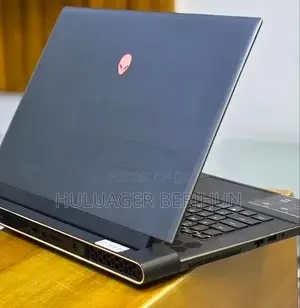 New Laptop Alienware X16 r1 16GB Intel Core i9 SSD 1T