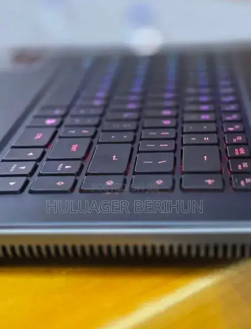 New Laptop Alienware X16 r1 16GB Intel Core i9 SSD 1T