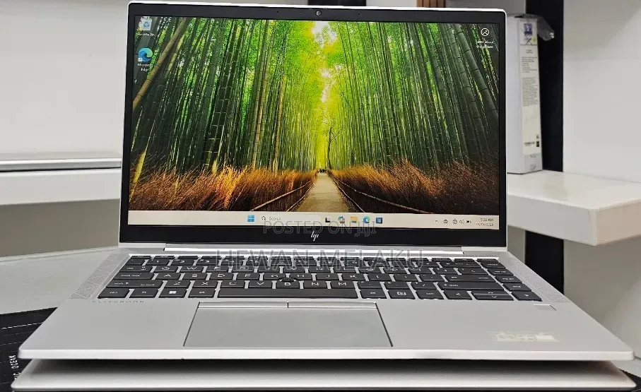 New Laptop HP EliteBook 645 G9 16GB AMD Ryzen 5 SSD 512GB