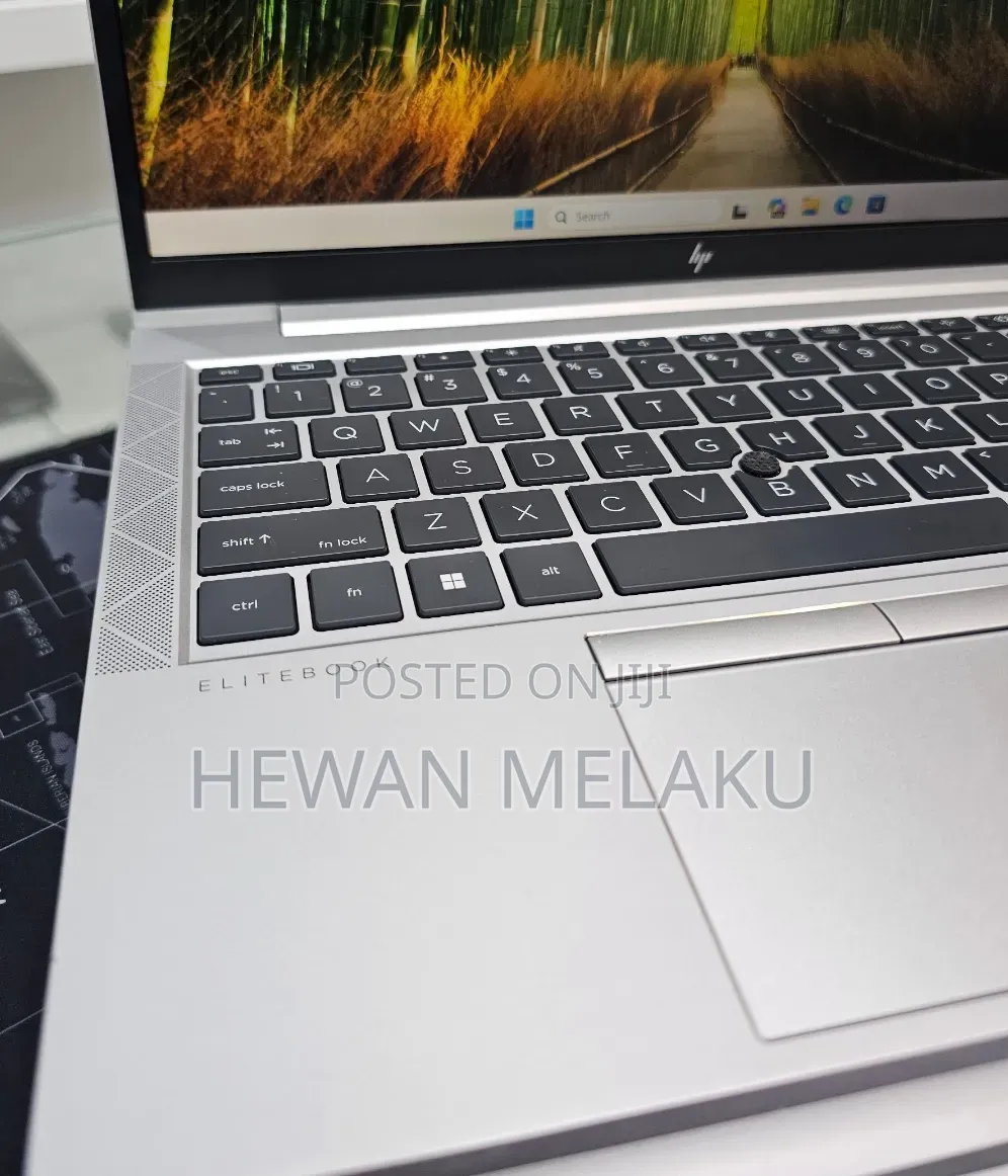 New Laptop HP EliteBook 645 G9 16GB AMD Ryzen 5 SSD 512GB