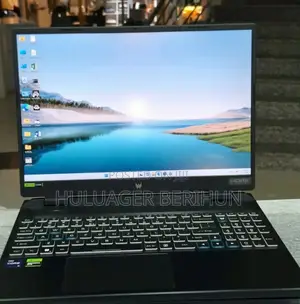 New Laptop Acer Predator Helios 18 PH18-71 16GB Intel Core i9 SSD 1T