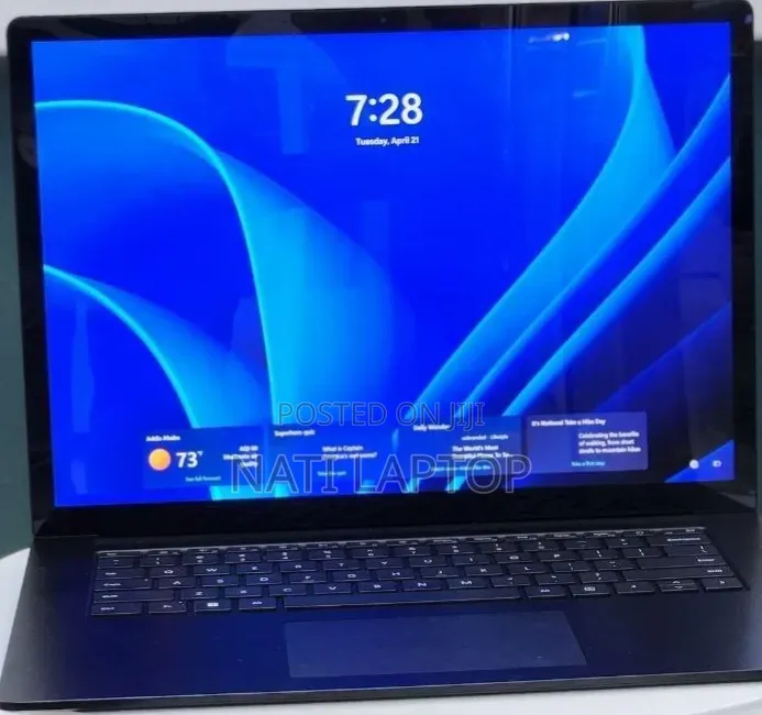 New Laptop Microsoft 16GB Intel Core i7 SSD 512GB