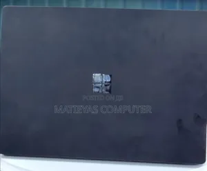 New Laptop Microsoft Surface 16GB Intel Core i7 SSD 256GB