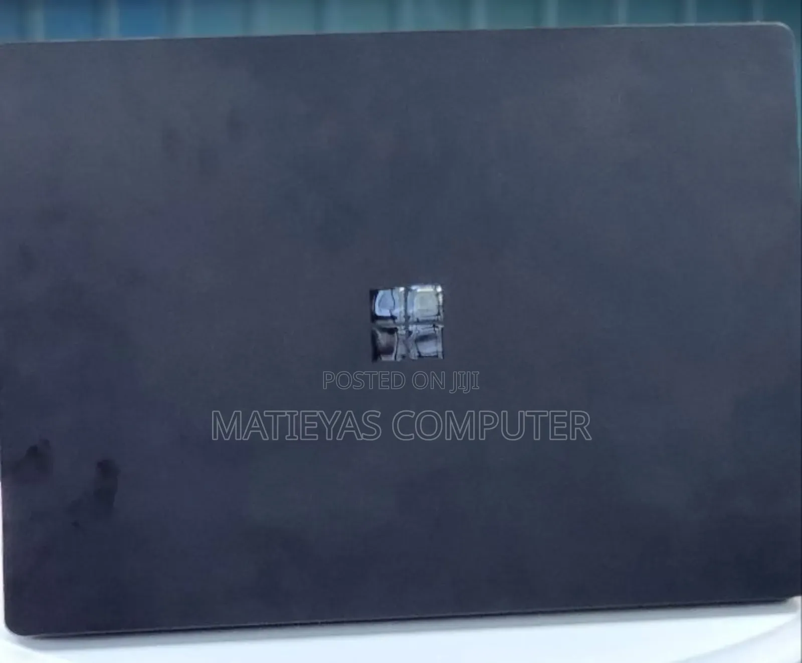 New Laptop Microsoft Surface 16GB Intel Core i7 SSD 256GB