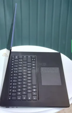New Laptop Microsoft Surface Laptop 5 16GB Intel Core i7 SSD 256GB