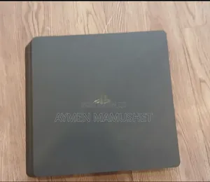 Ps 4 Slim Perfect Condition With Two Joystick