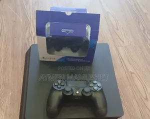 Ps 4 Slim Perfect Condition With Two Joystick