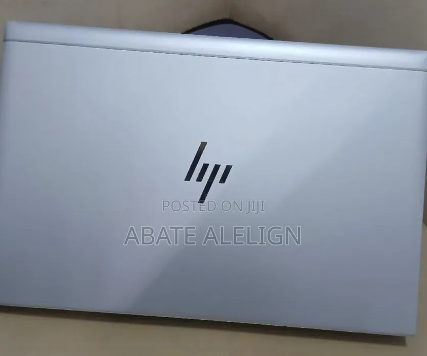New Laptop HP EliteBook 830 G8 16GB Intel Core i5 SSD 512GB