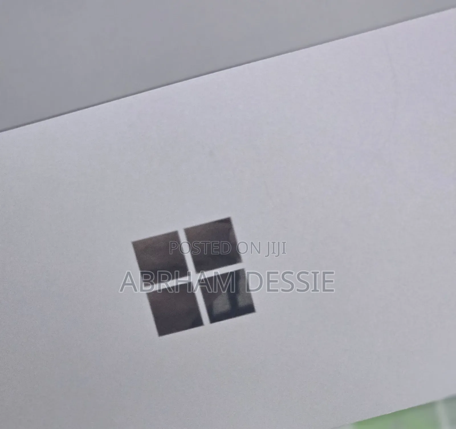 New Laptop Microsoft 8GB Intel Core i7 SSD 256GB