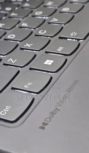 New Laptop Lenovo 16GB Intel Core Ultra 7 SSD 512GB