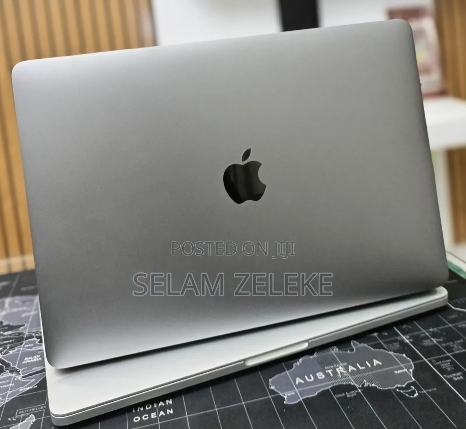 New Laptop Apple MacBook Pro 2017 16GB Intel Core i5 SSD 256GB