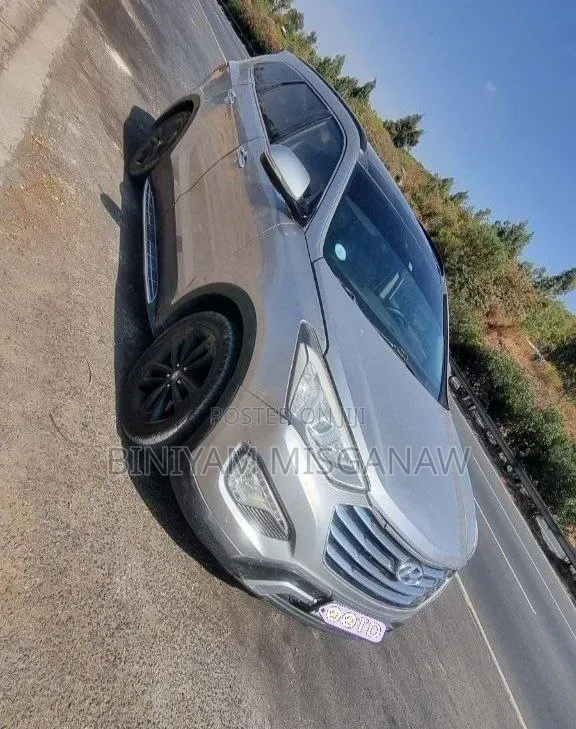 Hyundai Santa Fe 2015 Silver
