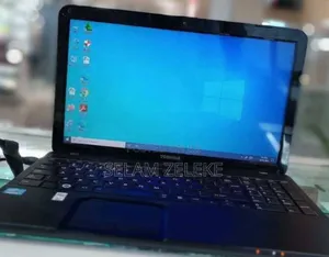 Laptop Toshiba 4GB Intel Core i3 HDD 500GB