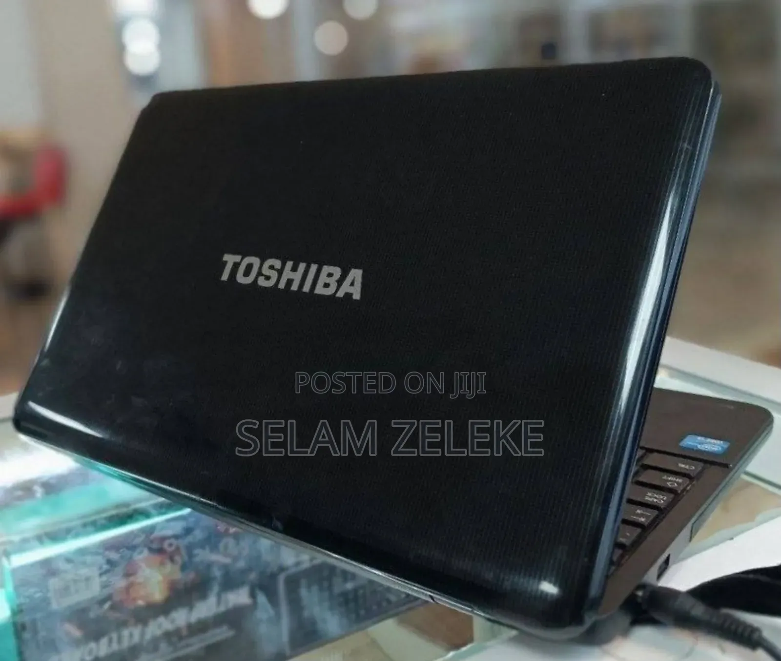 Laptop Toshiba 4GB Intel Core i3 HDD 500GB