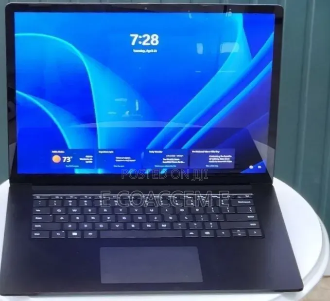 New Laptop Microsoft Surface Laptop 5 16GB Intel Core i7 SSD 256GB
