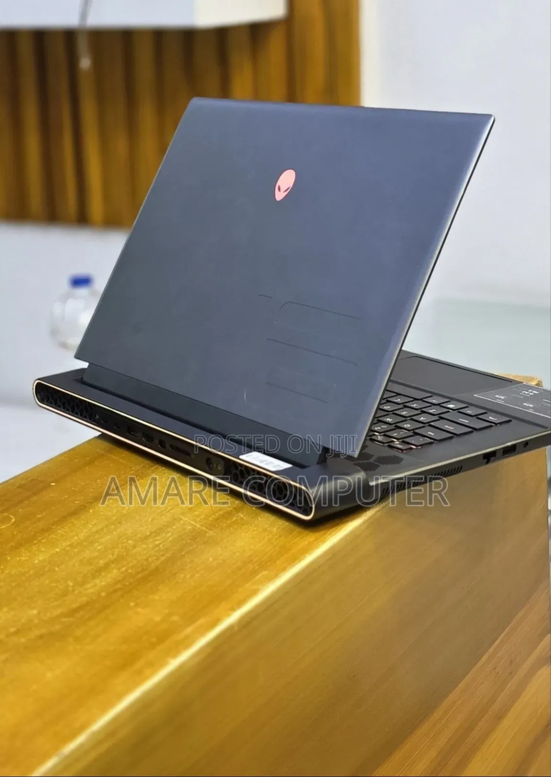 New Laptop Alienware X16 r1 16GB Intel Core i9 SSD 1T