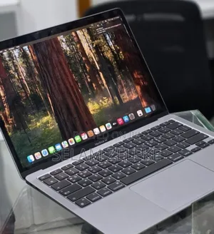 New Laptop Apple MacBook Air 2020 M1 16GB Apple M1 SSD 256GB