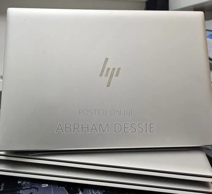 New Laptop HP 16GB AMD Ryzen 5 SSD 512GB