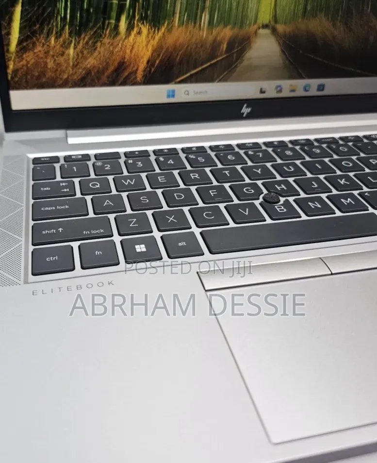 New Laptop HP 16GB AMD Ryzen 5 SSD 512GB