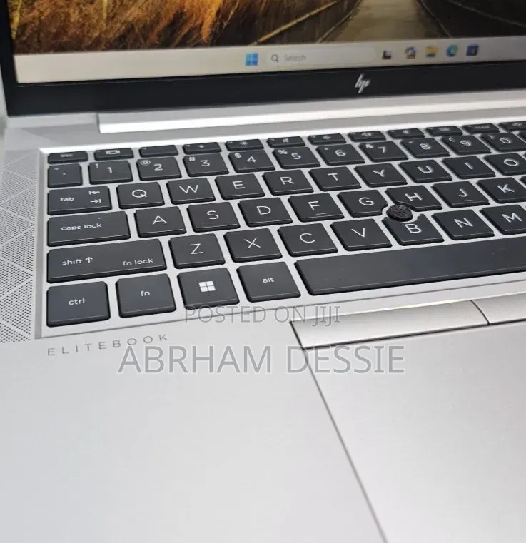 New Laptop HP 16GB AMD Ryzen 5 SSD 512GB