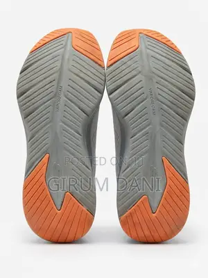 Sketchers Men