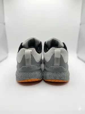 Sketchers Men