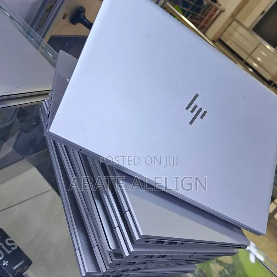 New Laptop HP EliteBook 830 G8 16GB Intel Core i5 SSD 512GB