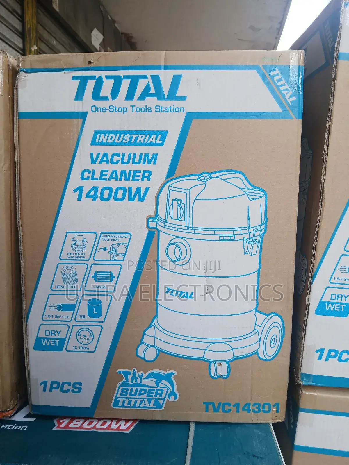 Total Brand Industrial Vacuum Cleaner, Model Tvc14301.