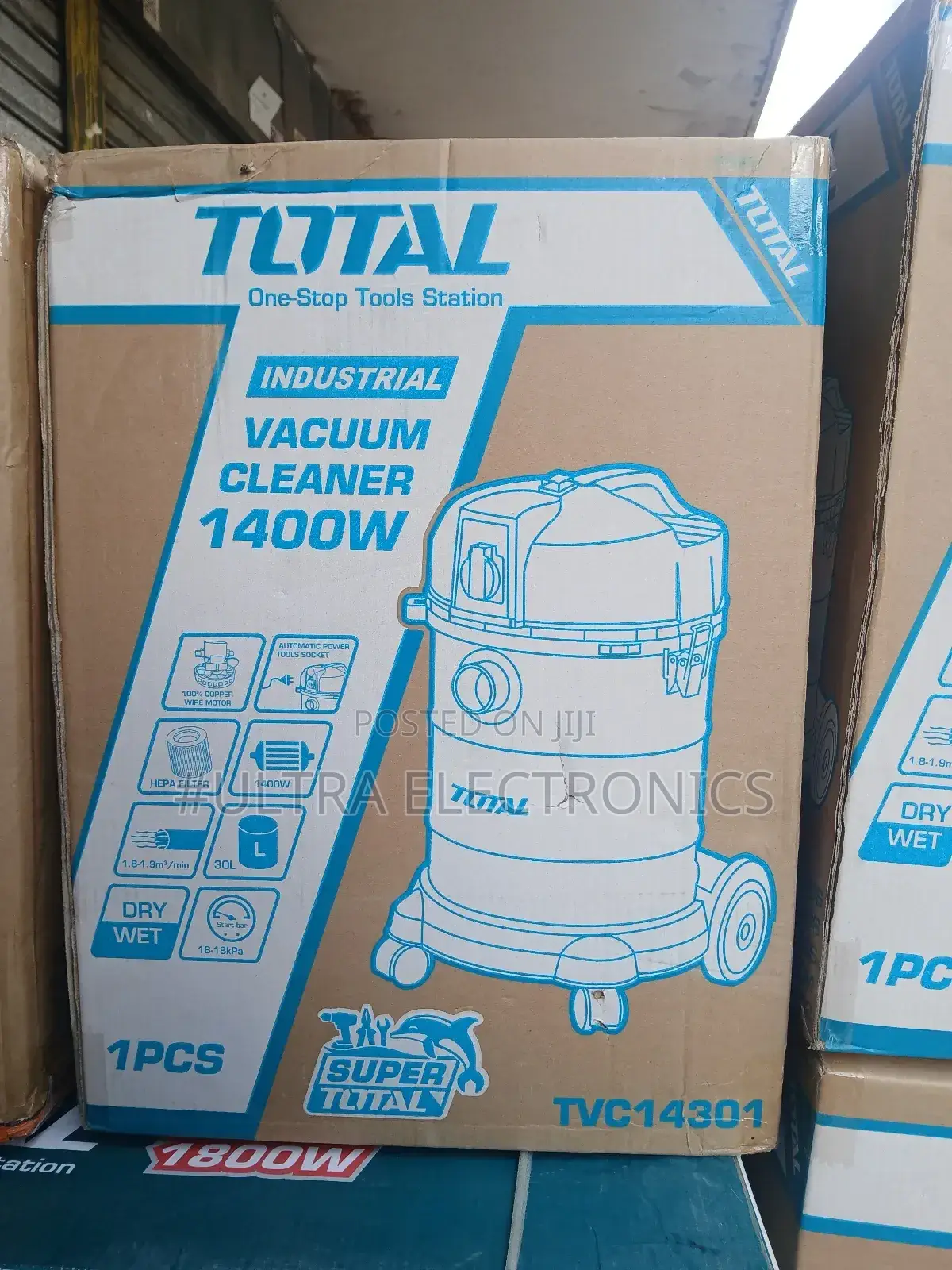 Total Brand Industrial Vacuum Cleaner, Model Tvc14301.